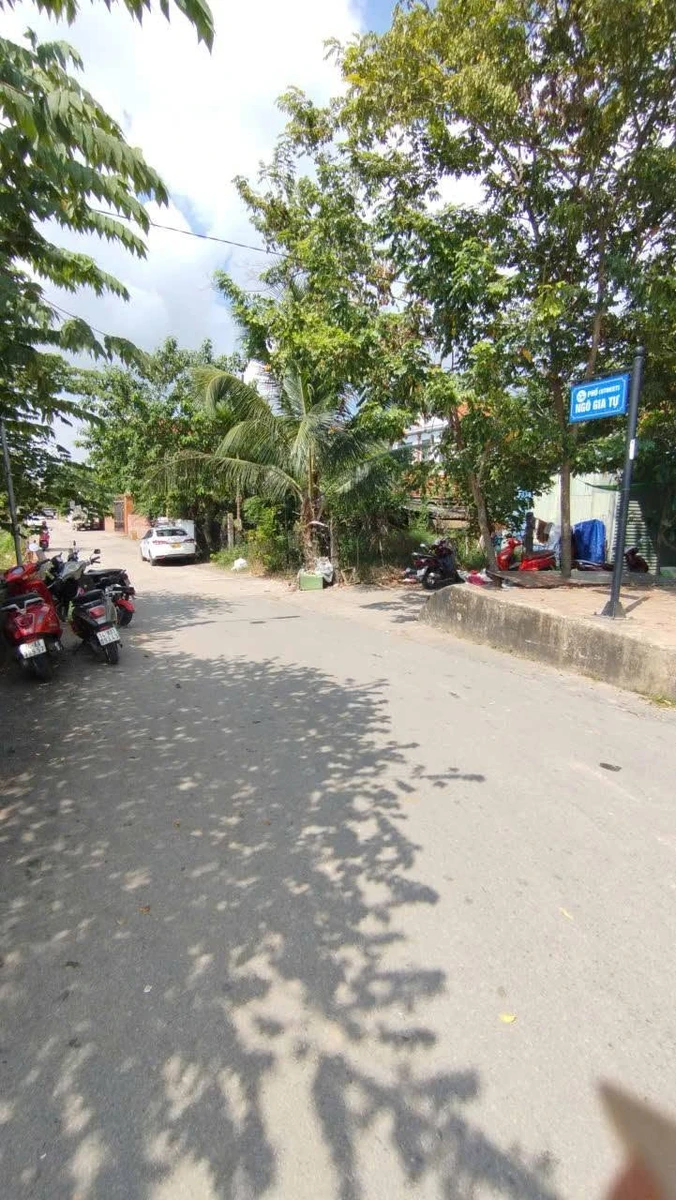 Bán đất phố Ngô Gia Tự, Hạ Long, 275m², giá hơn 1 tỷ - Ảnh thu nhỏ 2