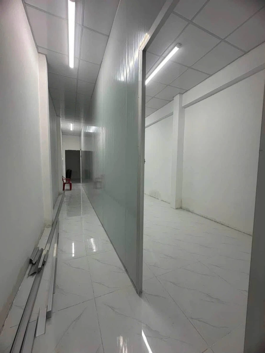 Nhà mặt tiền Tỉnh Lộ Kinh 81m² 2,7 tỷ Quận 1 - Ảnh thu nhỏ 5