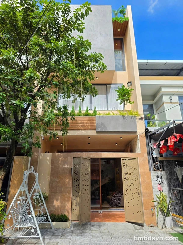 Bán nhà mặt tiền Thanh Khê Đà Nẵng 255m² có hồ bơi, karaoke