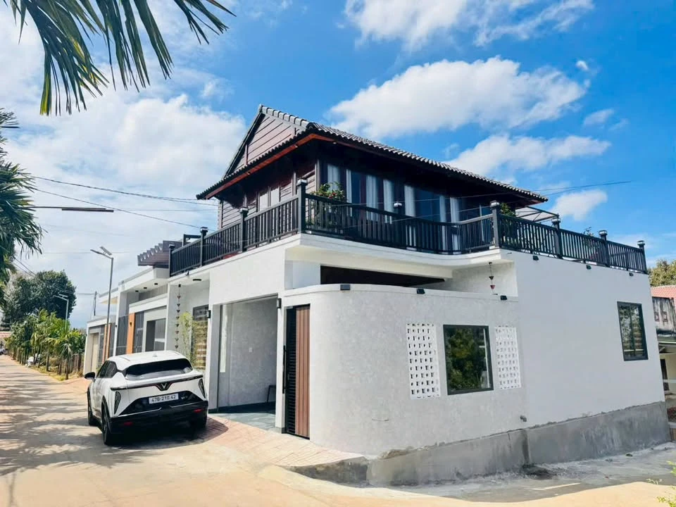 Bán nhà góc 2 mặt tiền 100m² Bình Tân 3 tỷ 750 triệu - Ảnh thu nhỏ 2