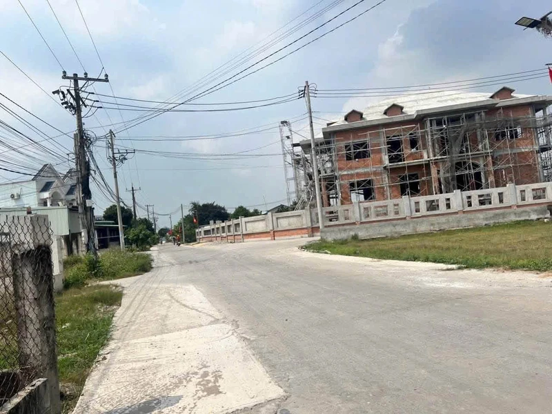 Bán nền đất vườn 560m² Mỹ Hạnh, Long An, 900 triệu