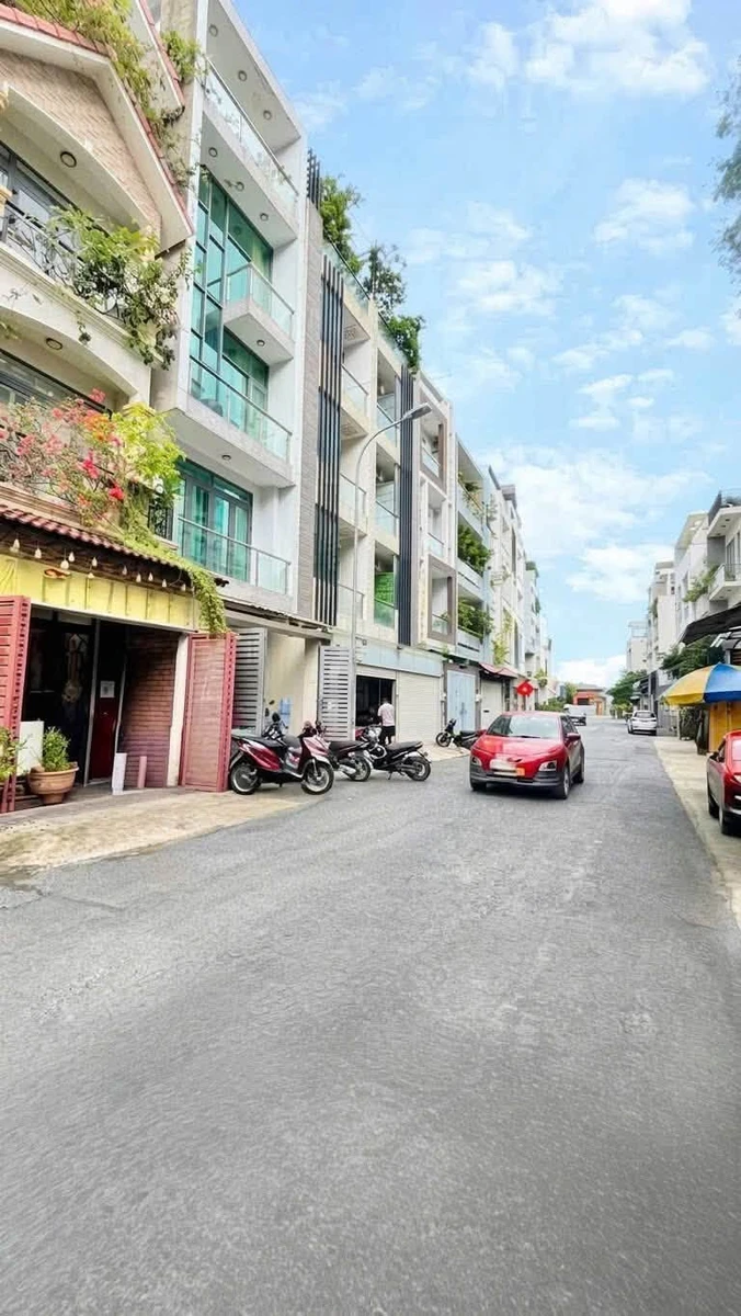 Bán nhà hẻm xe hơi 4 tầng 60m2 gần Tô Hiệu, Phú Thạnh, Tân Phú, giá nhỉnh 10 tỷ - Ảnh 1