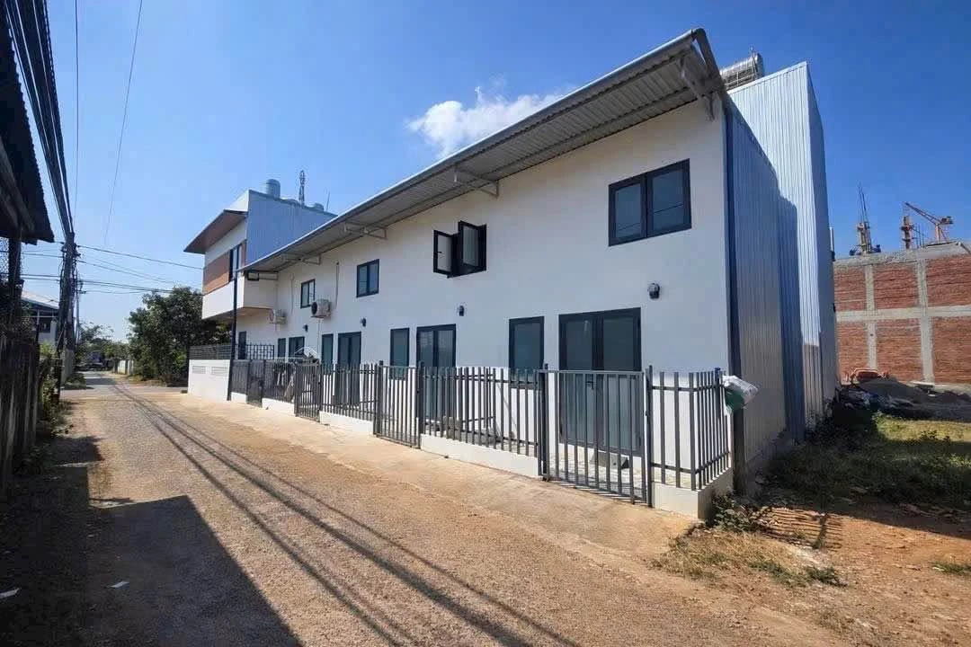 Bán nhà góc 2 mặt tiền 154m2 có 4 phòng trọ đang cho thuê tại Buôn Ma Thuột - Ảnh 1