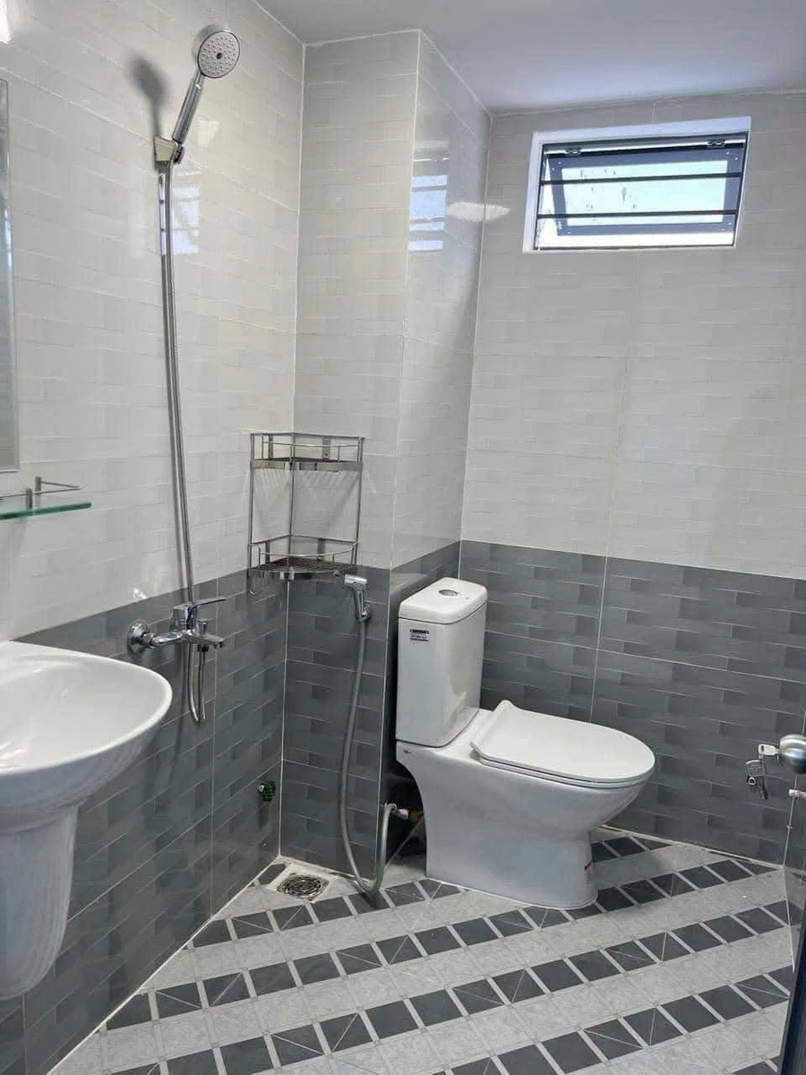 Bán nhà 3 phòng ngủ mặt tiền Lê Hữu Trác, Quận 1 - Ảnh thu nhỏ 4