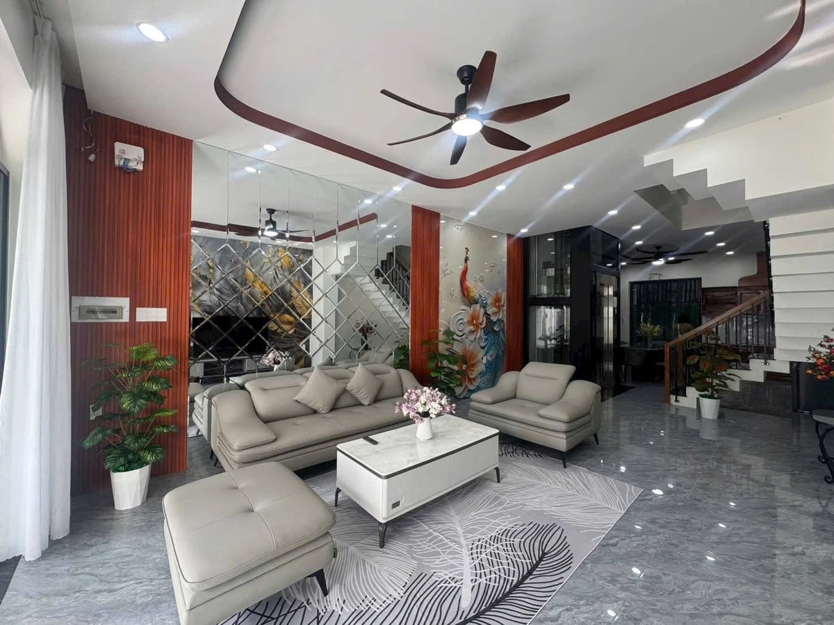 Bán nhà 3 tầng 100m² Hà Quang 2 Nha Trang 11,35 tỷ - Ảnh 1