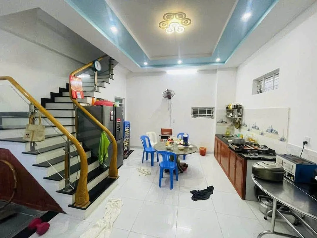 Bán nhà 3PN 33m2 Nguyễn Bỉnh Khiêm, Vũng Tàu, 3,2 tỷ - Ảnh 1
