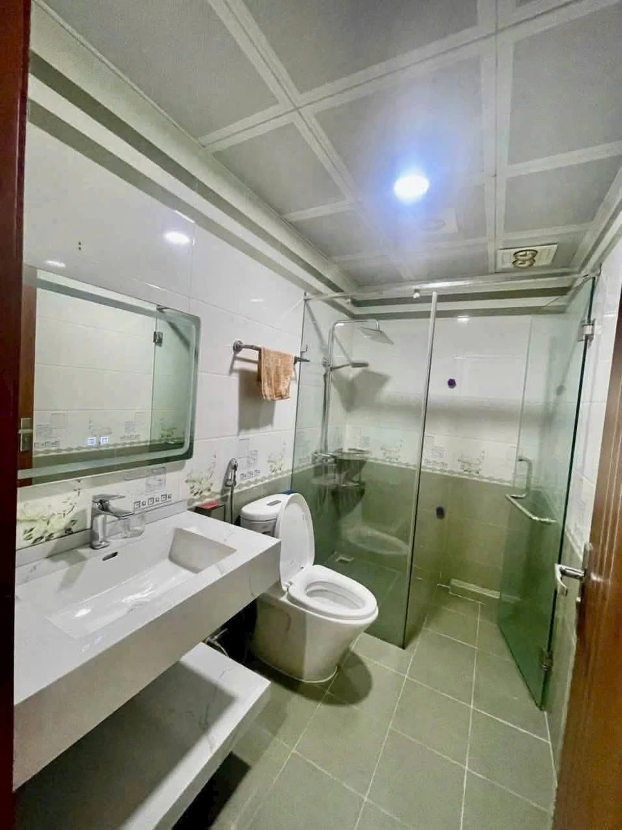 Cho thuê nhà 5 tầng 300m² Quận 1, 18tr/tháng - Ảnh thu nhỏ 5