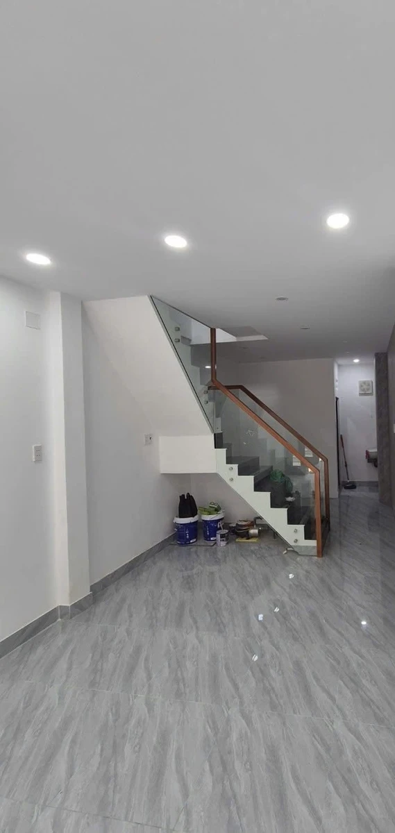 Bán nhà hẻm Lạc Long Quân, Quận 11 - 29m² - 6 tỷ - Ảnh 1