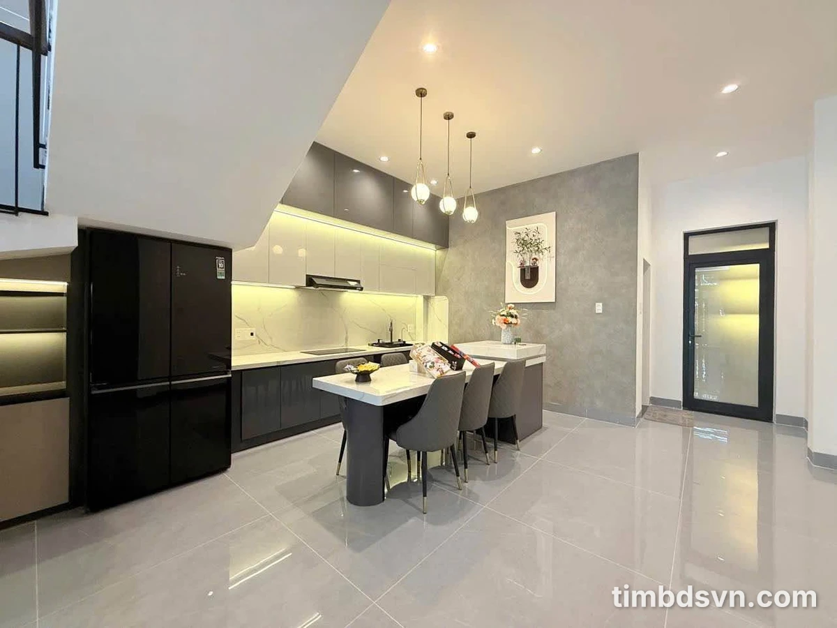 Bán nhà 3 tầng full nội thất 100m² Hòa Xuân Đà Nẵng - Ảnh thu nhỏ 2