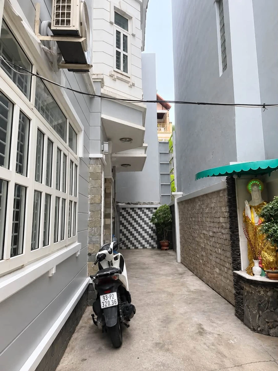 Bán biệt thự sân vườn Bình Thạnh 257m² 11PN - Ảnh thu nhỏ 4