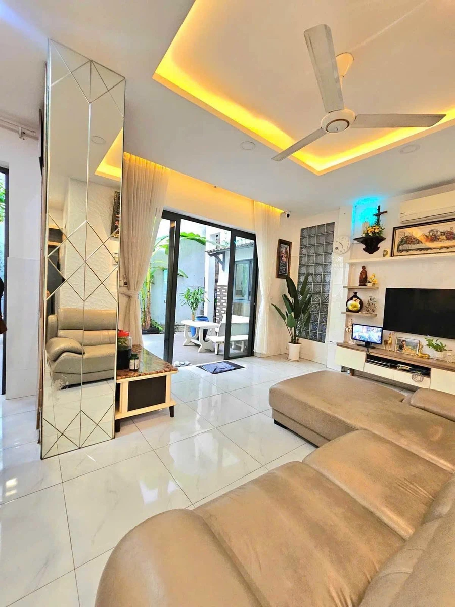 Biệt thự sân vườn K300 Tân Bình 210m2, 6PN - 39 tỷ - Ảnh thu nhỏ 5