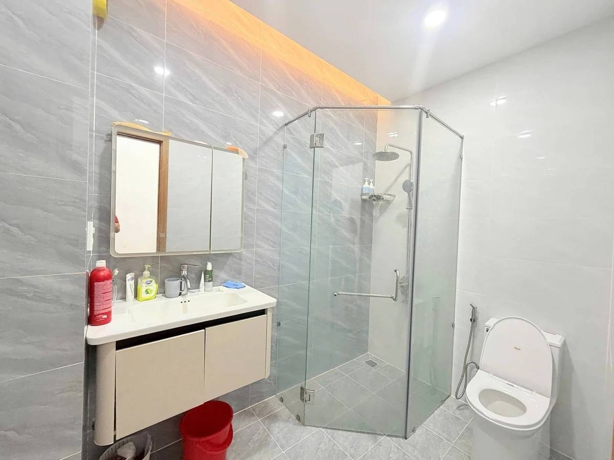 Bán nhà 4 tầng mặt tiền Đặng Huy Trứ, Nha Trang, 70.9m², 8.8 tỷ - Ảnh thu nhỏ 5