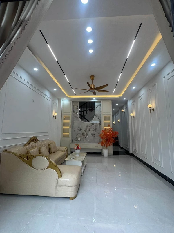 Bán nhà mặt tiền Thanh Niên 60m² 4PN gần biển Quy Nhơn
