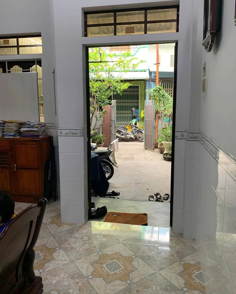 Bán nhà hẻm 80m2 Trần Hưng Đạo Quy Nhơn 2 tỷ - Ảnh 1