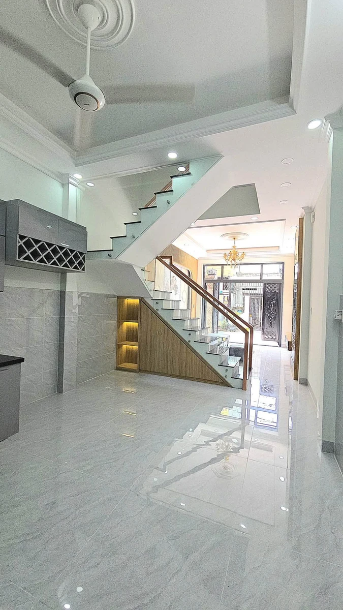 Bán nhà 1 trệt 2 lầu 4PN 140m2 Long Trường Q9 - Ảnh thu nhỏ 4