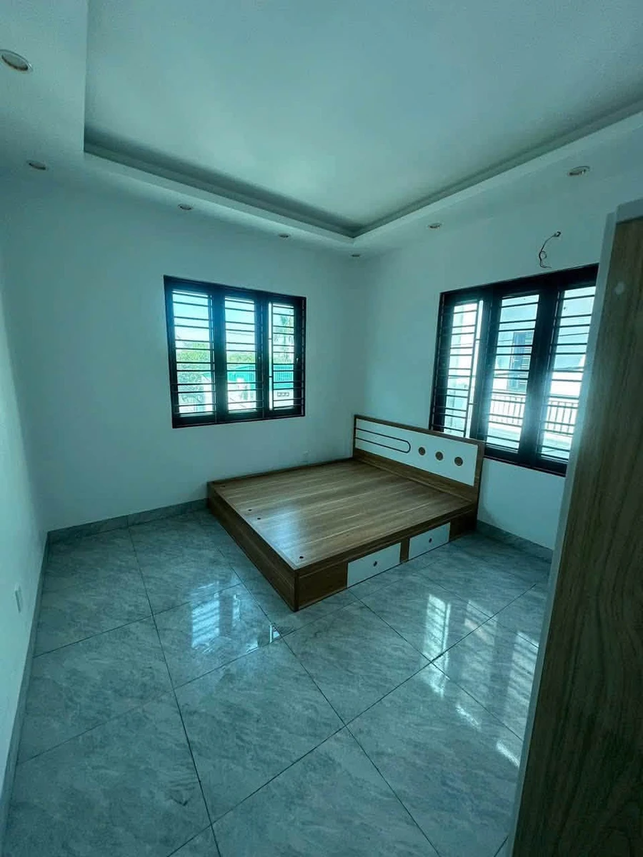 Bán nhà 3 tầng 43.3m² KĐT Đồng Triều Ngọc Châu - Ảnh thu nhỏ 2