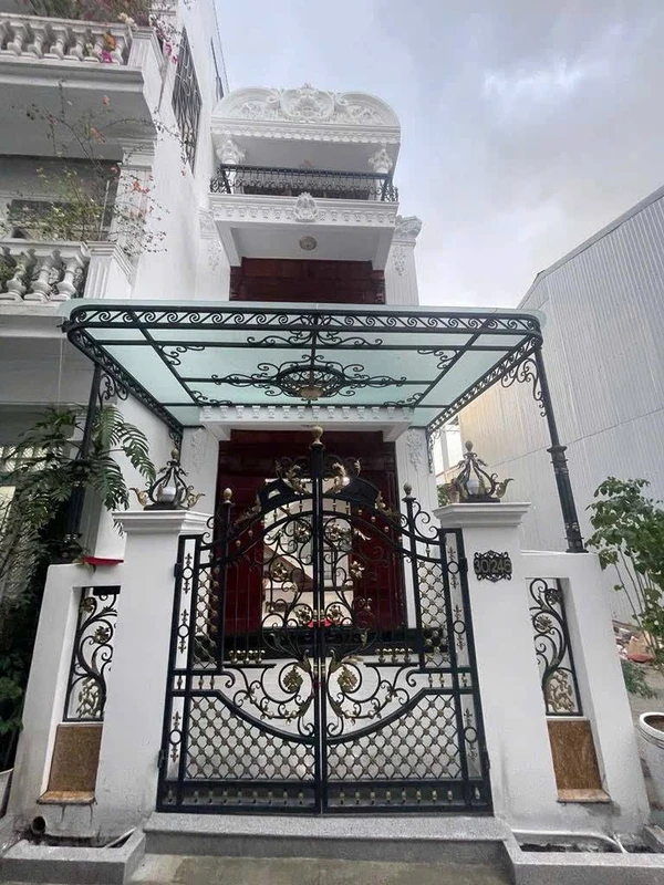 Bán nhà 3 tầng kiệt 246 Hùng Vương, Phường An Cựu, TP Huế, 62,3m², giá 3,5 tỷ