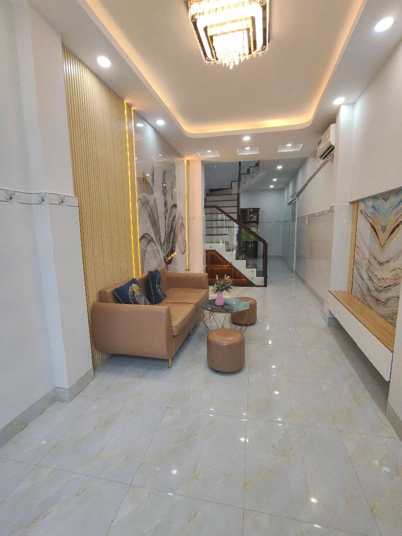 Bán nhà mặt tiền 30m² 2PN 2WC Bình Tân 4.38 tỷ - Ảnh thu nhỏ 2