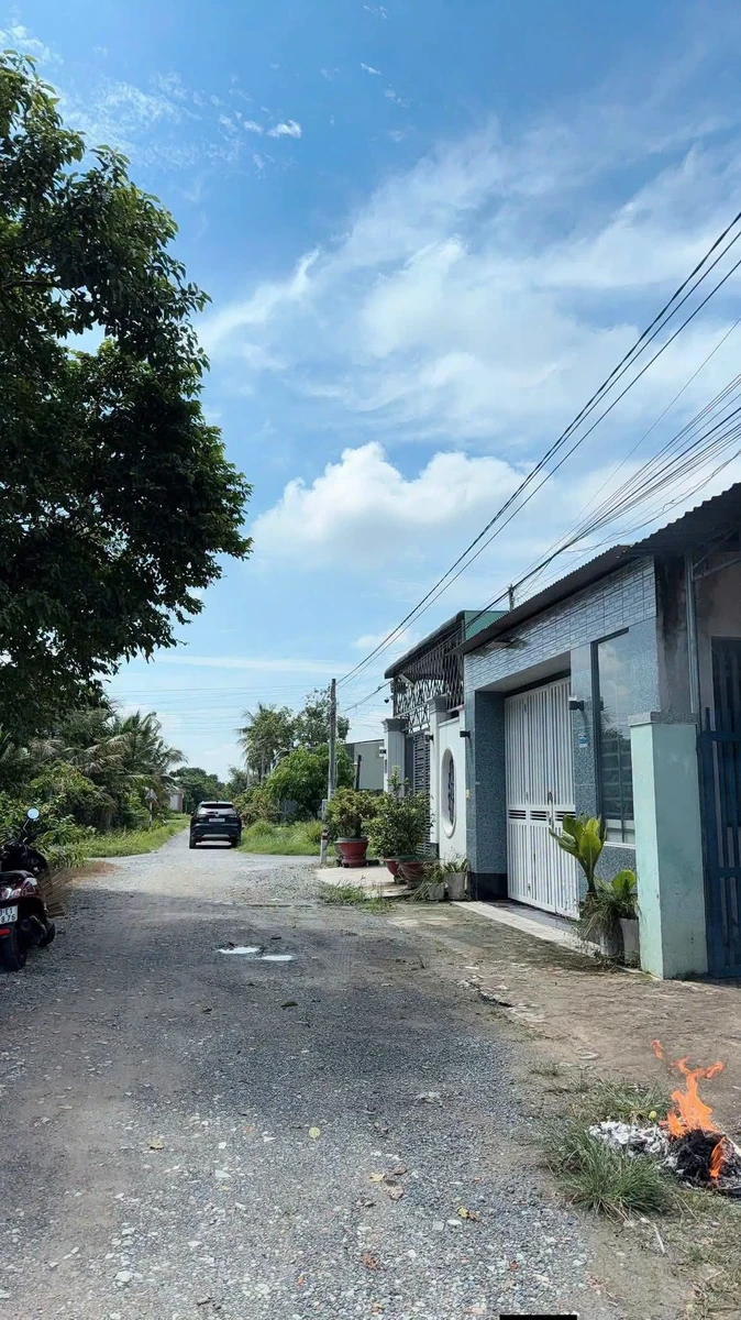 Bán nhà 2 phòng ngủ 100m² Ninh Thạnh, Tây Ninh - Ảnh thu nhỏ 2
