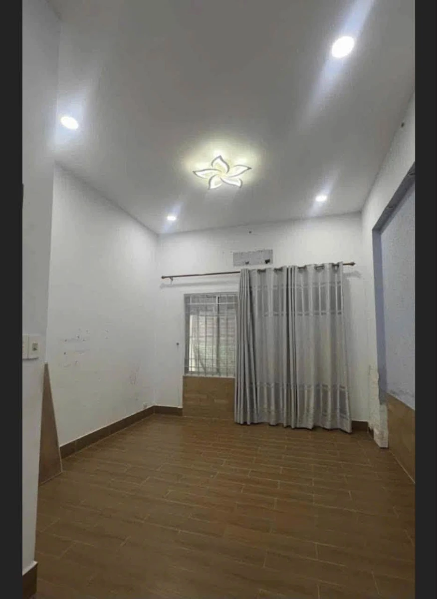 Cho thuê nhà sân vườn 216m2, 1PN, Bình Tân - 9tr/tháng - Ảnh thu nhỏ 4