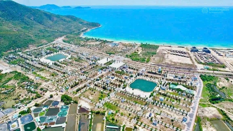 Chuyên bán đất nền Golden Bay Bãi Dài Cam Ranh nền đẹp giá tốt 20tr/m2 LH 0919 860 ***