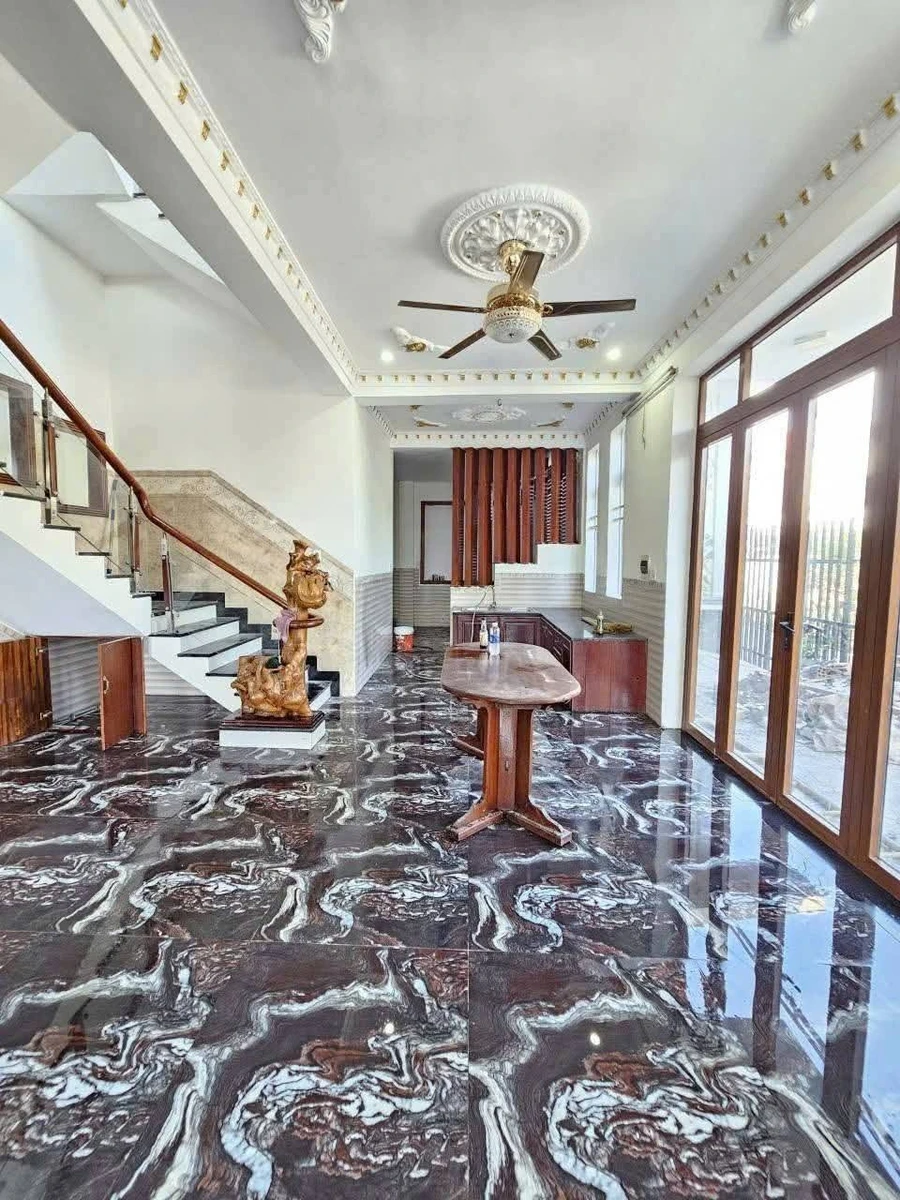 Bán nhà góc 2 mặt tiền đường Cây Da 230m2, Tân Đông Hiệp, Dĩ An, giá 10,5 tỷ - Ảnh thu nhỏ 5