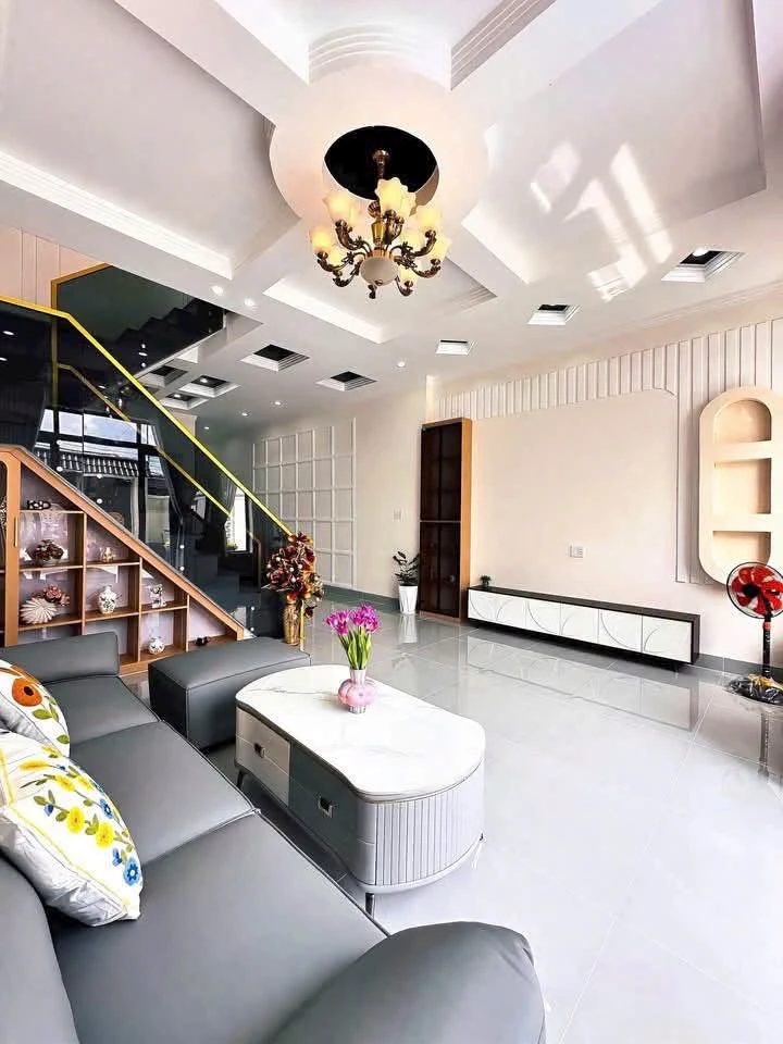 Bán nhà 3PN Nguyễn Chí Thanh Tây Ninh 126.5m2 giá 2.95 tỷ - Ảnh thu nhỏ 3