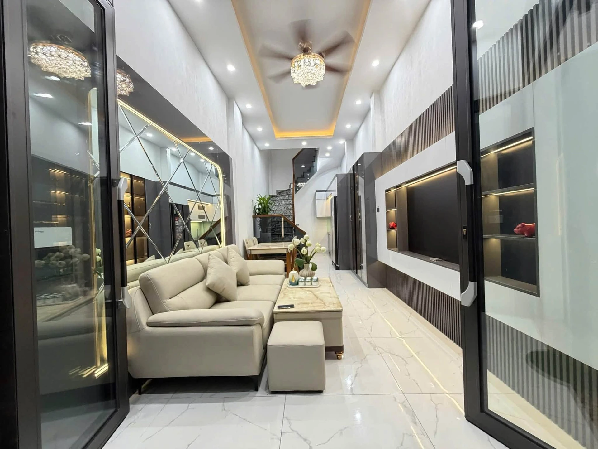 Bán nhà Vũ Chí Thắng 68m2, 4 phòng ngủ, 2,98 tỷ - Ảnh 1