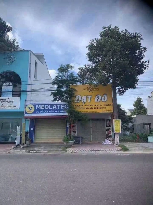 Bán mặt tiền kinh doanh Võ Văn Kiệt, Phan Thiết, 100m2, 5,9 tỷ