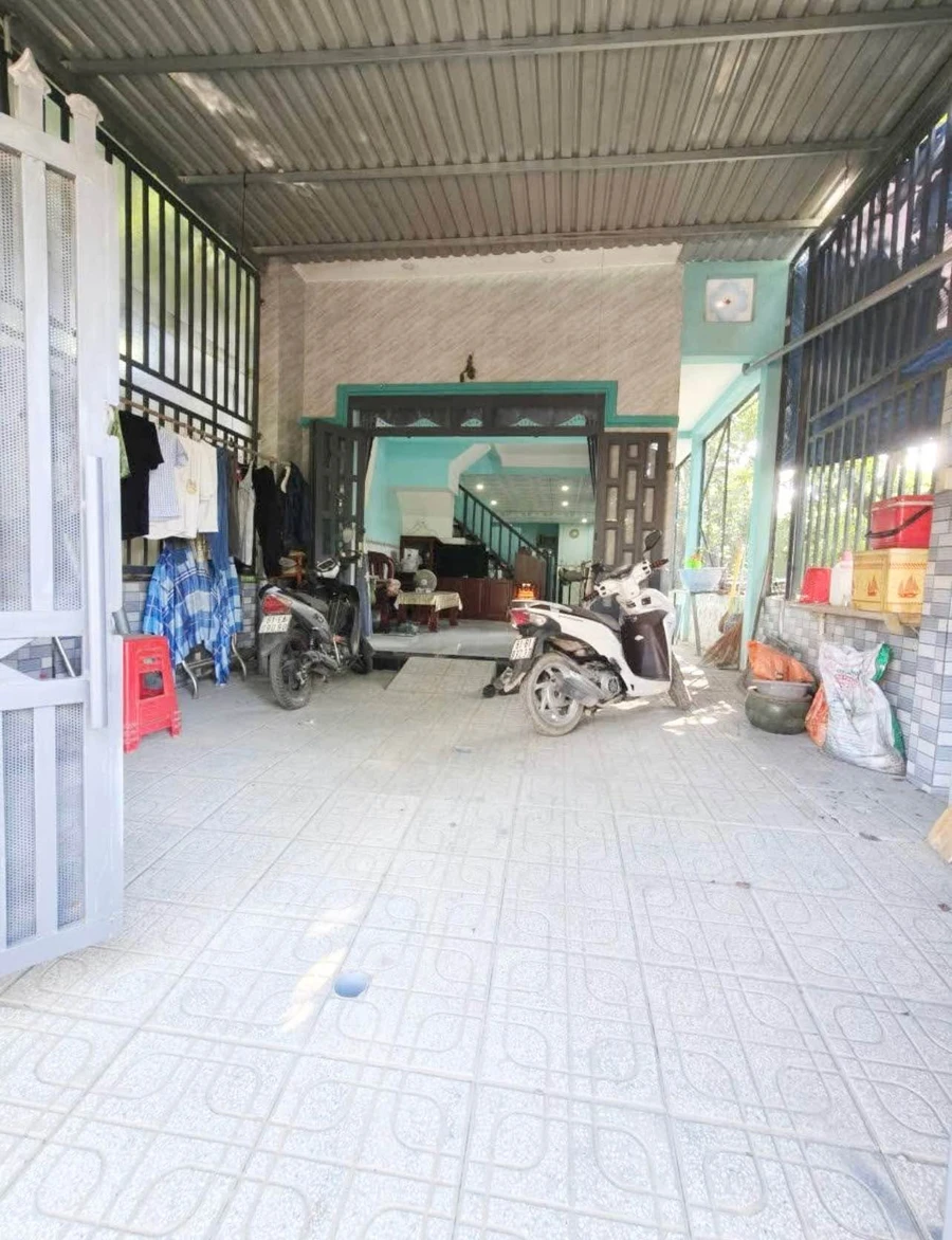 Bán nhà sổ riêng 100m2, 3PN Hiệp Tân Uyên Bình Dương - Ảnh 1