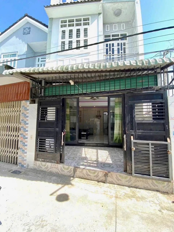 Bán nhà trệt lầu 4,5x16m hẻm 36 Hoàng Quốc Việt, An Bình, Cần Thơ - 2,8 tỷ