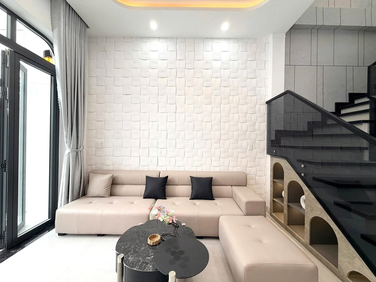 Nhà phố 4 phòng ngủ 130m² gần Bùi Thị Xuân Tân Phú - 4 tỷ - Ảnh thu nhỏ 3