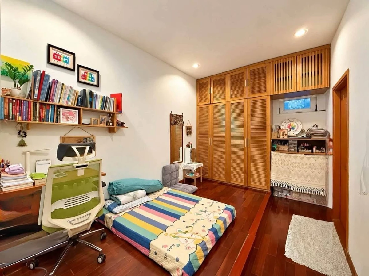 Bán nhà 133m² 4PN 4WC Nguyễn Thị Minh Khai Quận 1 - Ảnh thu nhỏ 3