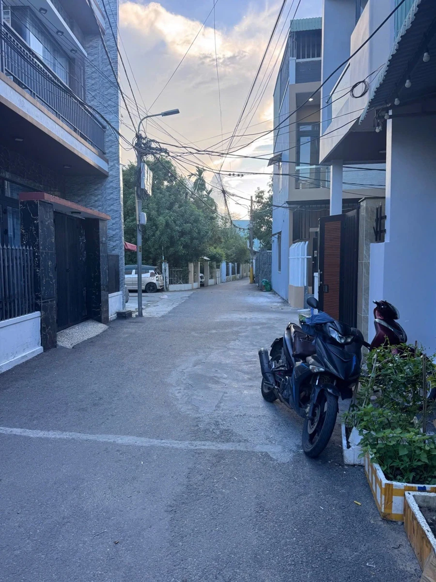 Bán nhà 2 tầng 70m² Hoàng Văn Thái Gò Vấp, 3 phòng ngủ - Ảnh thu nhỏ 3