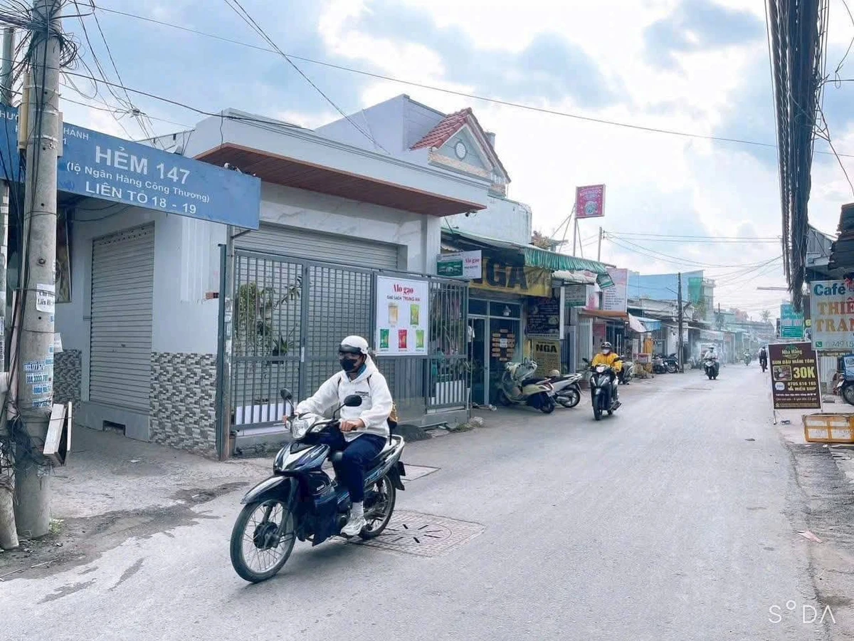 Bán nhà trệt lầu 120m2, 3 phòng ngủ Nguyễn Văn Cừ, Cần Thơ - Ảnh 1