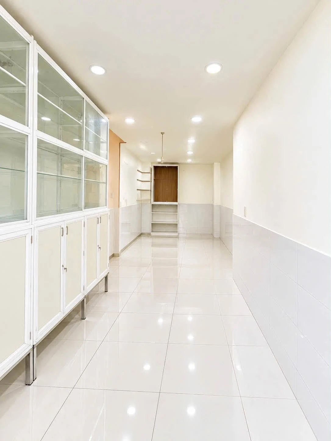 Bán nhà phố 35m² 3 tầng 3PN Tô Hiến Thành Quận 10 - Ảnh 1