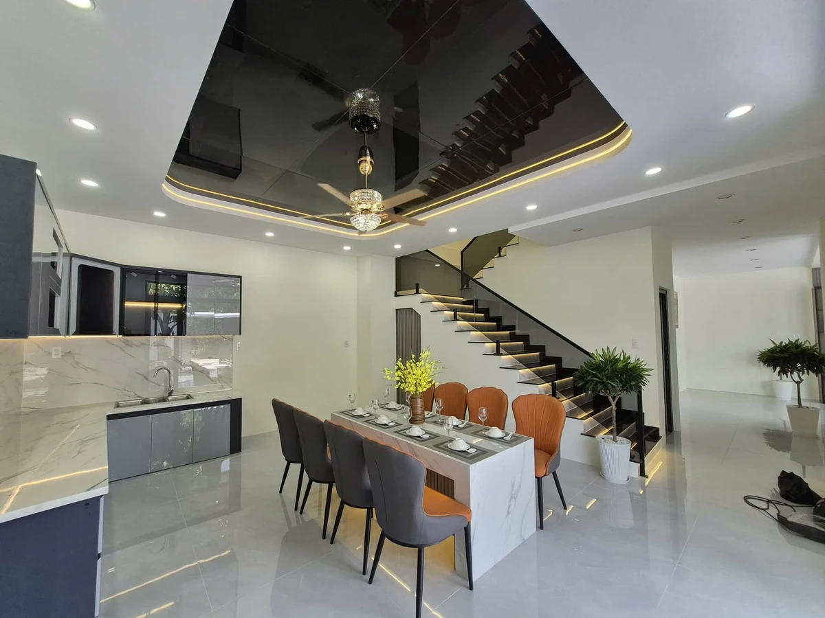 Bán biệt thự mini 1 trệt 1 lầu view sông 210m2, Quận 7 - Ảnh thu nhỏ 4