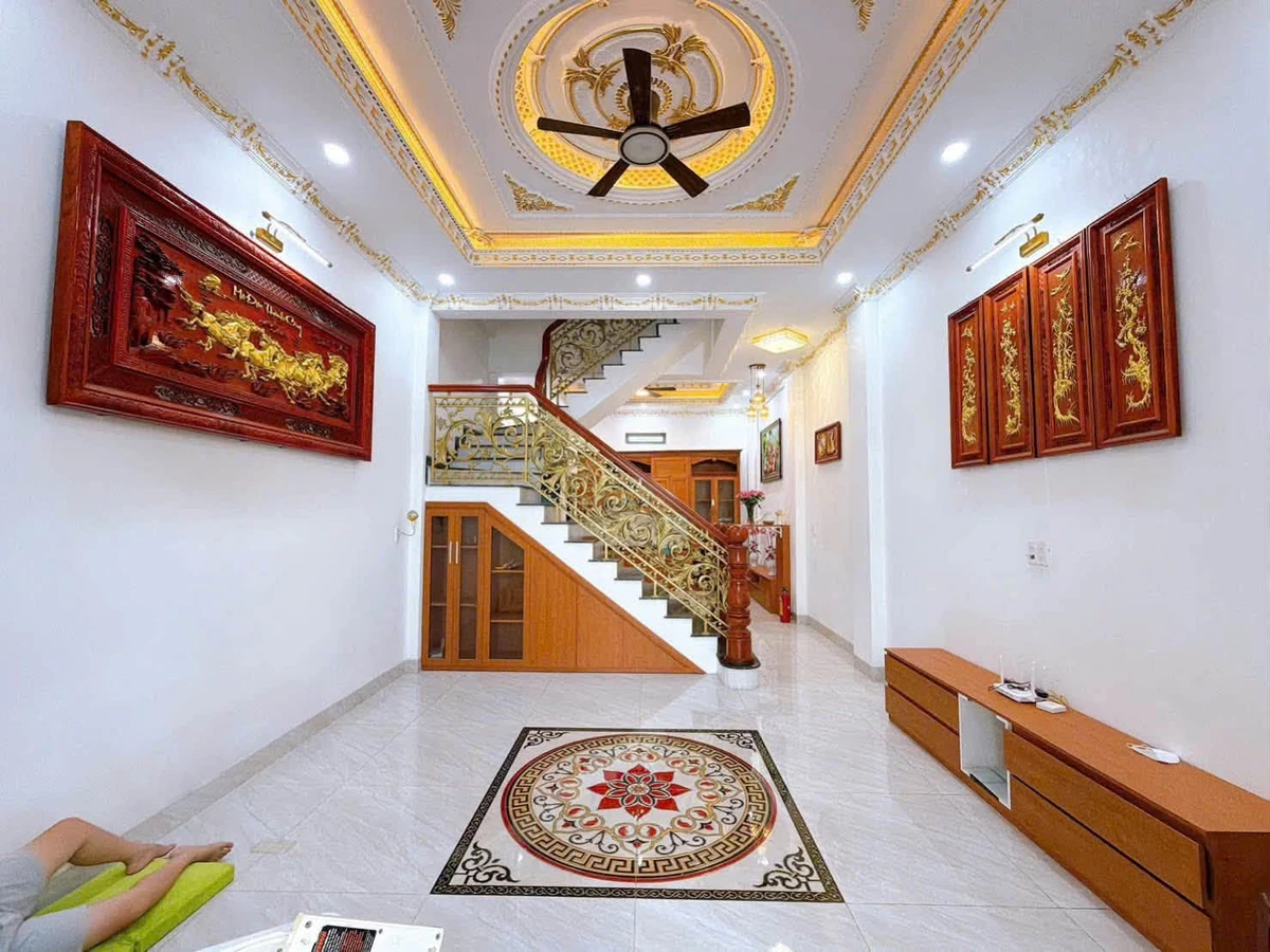 Bán nhà 2 lầu mặt tiền 200m² Tân Hiệp 4 tỷ 700 - Ảnh thu nhỏ 2