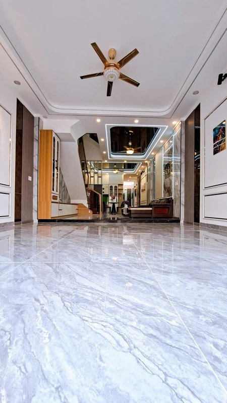 Nhà bán 4 phòng ngủ 100m2 Phường Biên Hòa, 5.5 tỷ