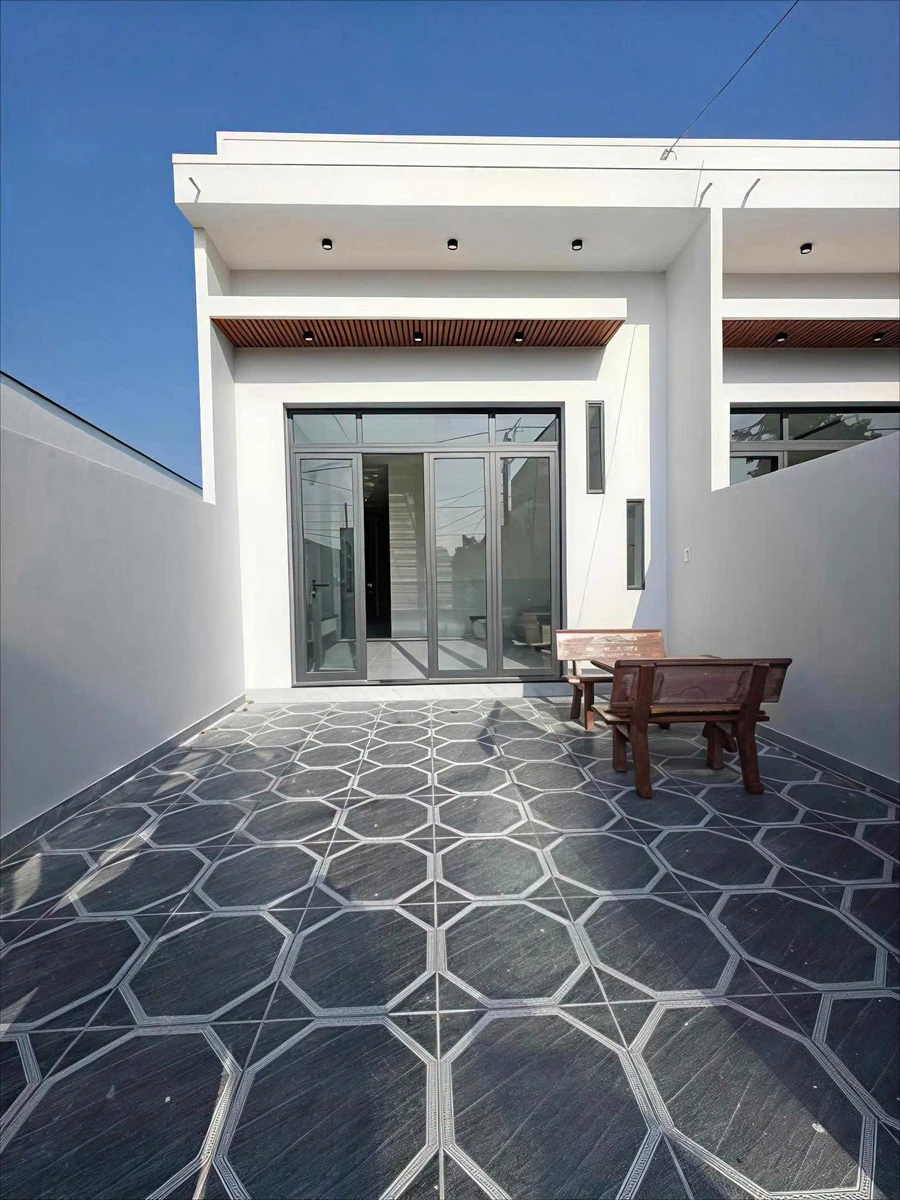 Bán nhà phố sân vườn 3PN 302m² Rạch Giá 2.2 tỷ - Ảnh thu nhỏ 3
