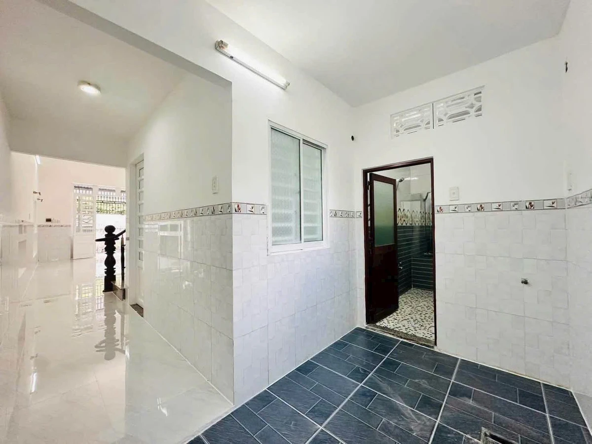 Bán nhà 2 phòng ngủ 93m² gần KDC Phú Hòa 2 - Ảnh thu nhỏ 3