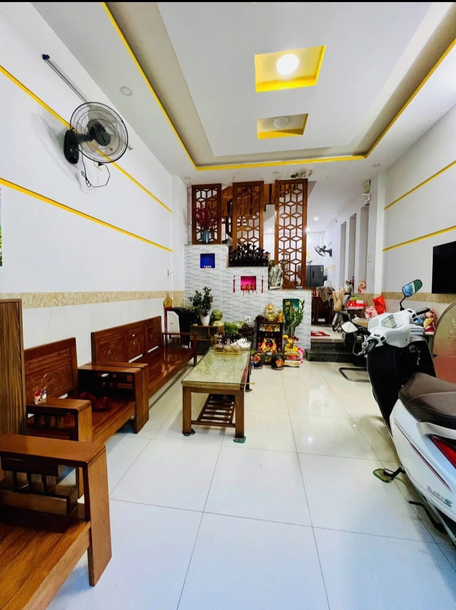 Nhà 3 tầng bán Quy Nhơn 43m² 2 tỷ - Ảnh 1