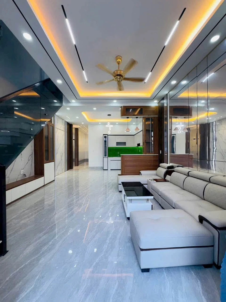 Bán nhà xây mới 1 trệt 1 lầu 3PN, 5x23,7m, đường Xóm Kẽm, thị trấn Đức Hòa, giá 2,8 tỷ - Ảnh thu nhỏ 2