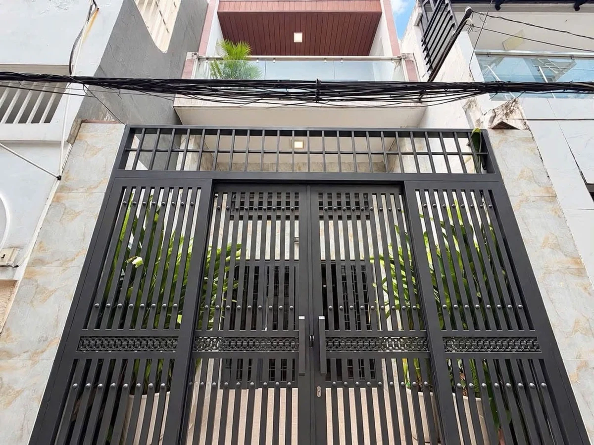 Bán nhà Phú Nhuận 60m² 3 tầng 3PN gần 6 tỷ - Ảnh 1