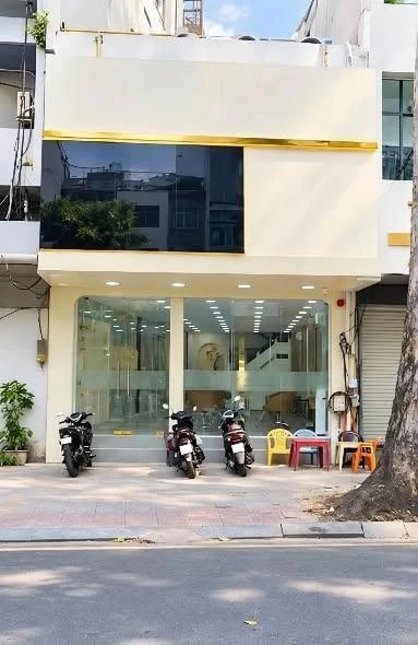 Cho thuê nhà mặt tiền Trần Quang Khải Quận 1, 161m², 7 triệu/tháng - Ảnh 1