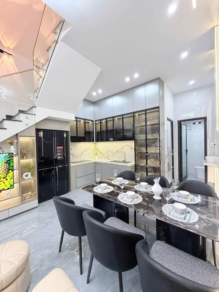 Bán cặp nhà 3 tầng 180m² Thái Thị Bôi, Đà Nẵng 5,6 tỷ - Ảnh thu nhỏ 3