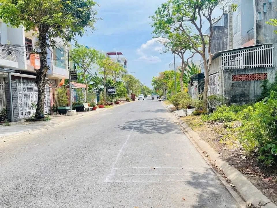 Nhà 1 trệt 3 lầu 5PN 108m² Khu Sao Mai Bến Tre, 3 tỷ 950 - Ảnh thu nhỏ 2