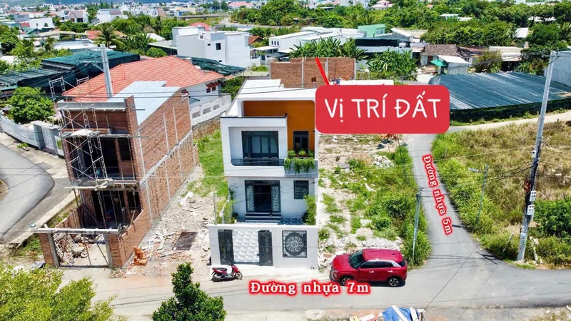 Bán đất full thổ cư 114,6m² Diên Toàn, Khánh Hòa 1,55 tỷ