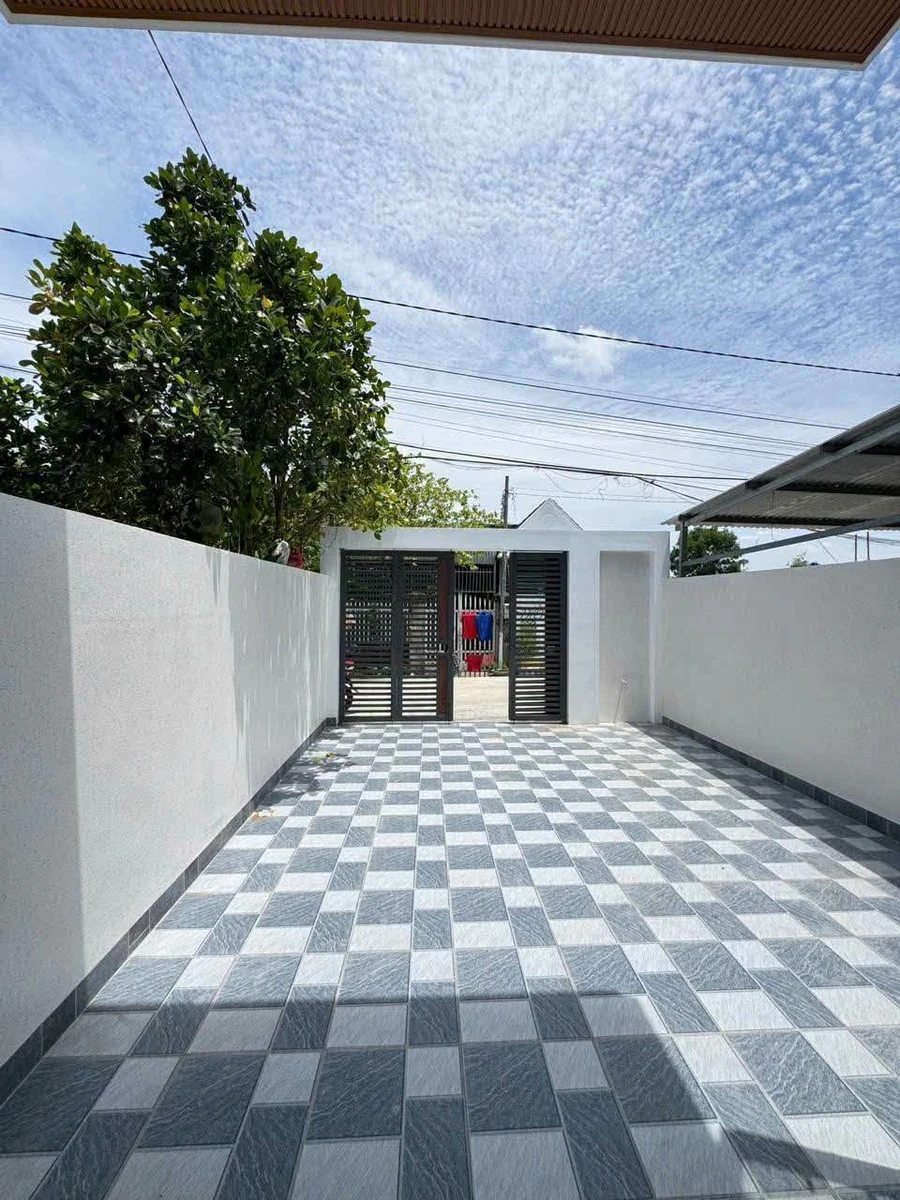 Nhà phố 3 PN luxury Rạch Giá, An Giang, 180m², 2.25 tỷ - Ảnh thu nhỏ 4