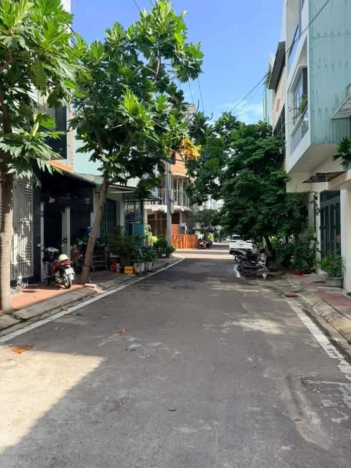 Bán đất mặt tiền 80m2 gần biển Quy Nhơn, thương lượng - Ảnh thu nhỏ 2